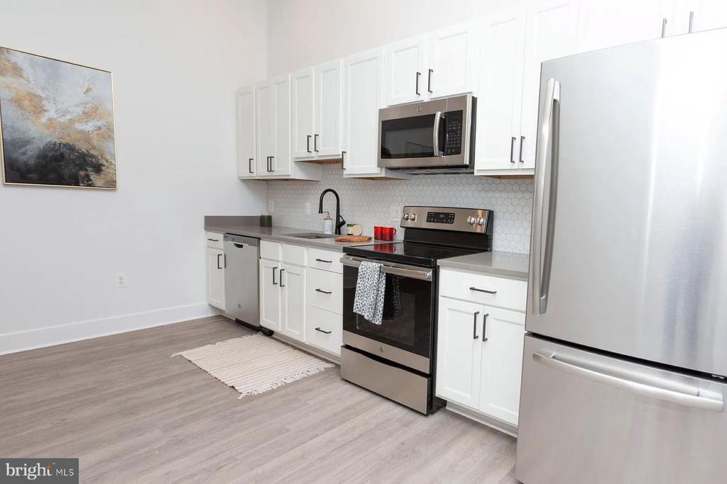 1742 FLEET STREET Unit: 303