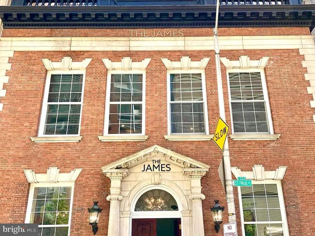 211 SAINT PAUL STREET 103
